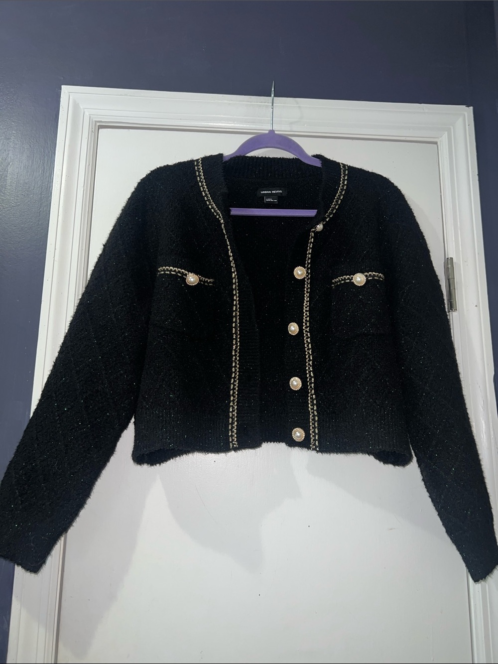 Chic Black Pearl-Button Knit Cardigan - Picture 5 of 7